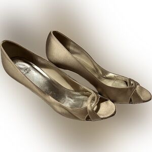 Stuart Weitzman Satin Champagne Peep Toe Heels